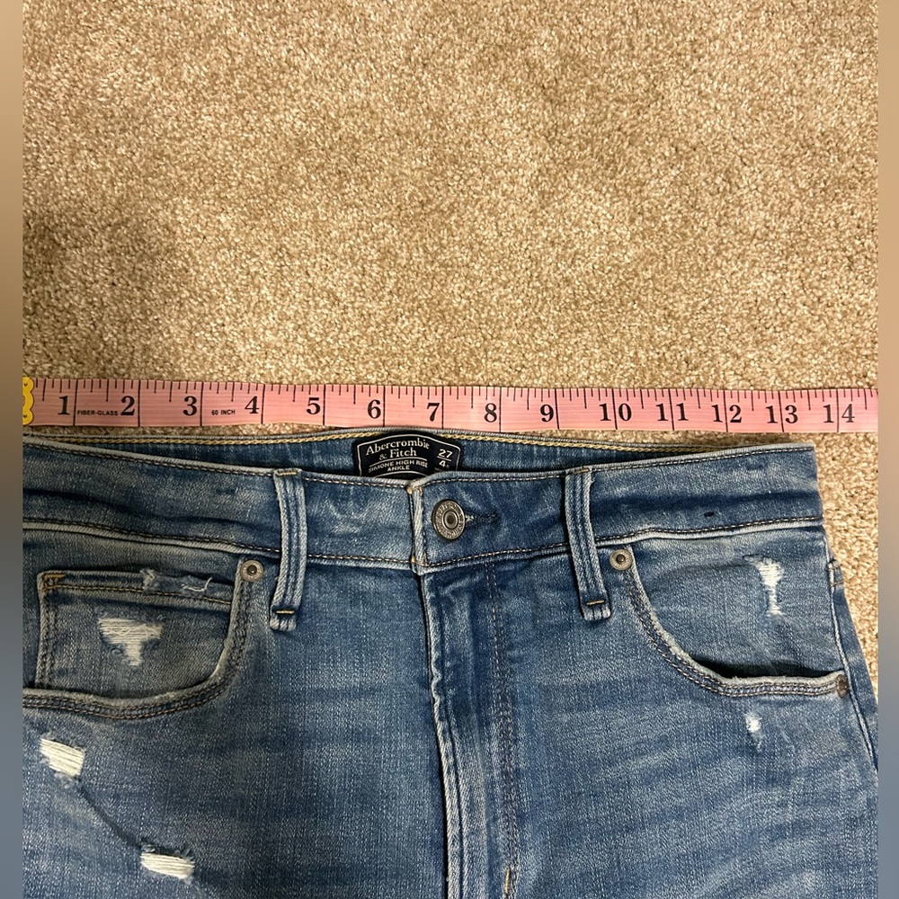 A&F Simone High Rise Ankle Jeans - Picture 4 of 5